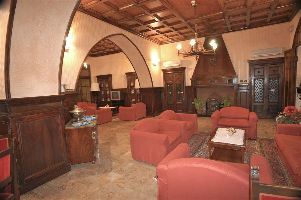 Astoria Hotel